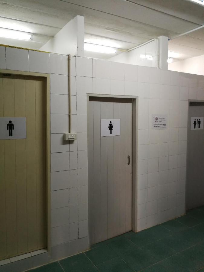 Room58 Бангкок Екстер'єр фото