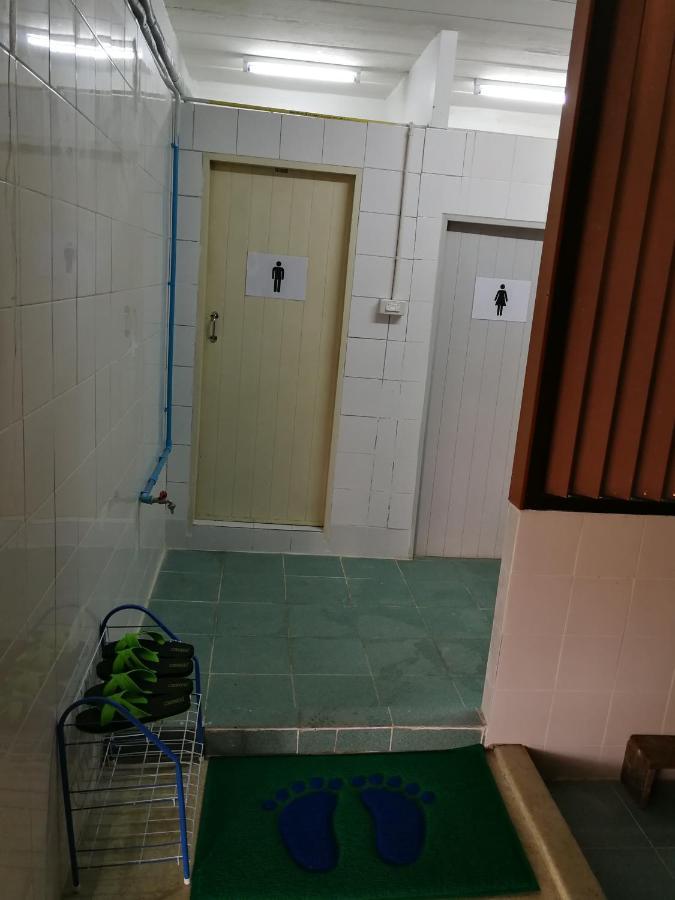 Room58 Бангкок Екстер'єр фото
