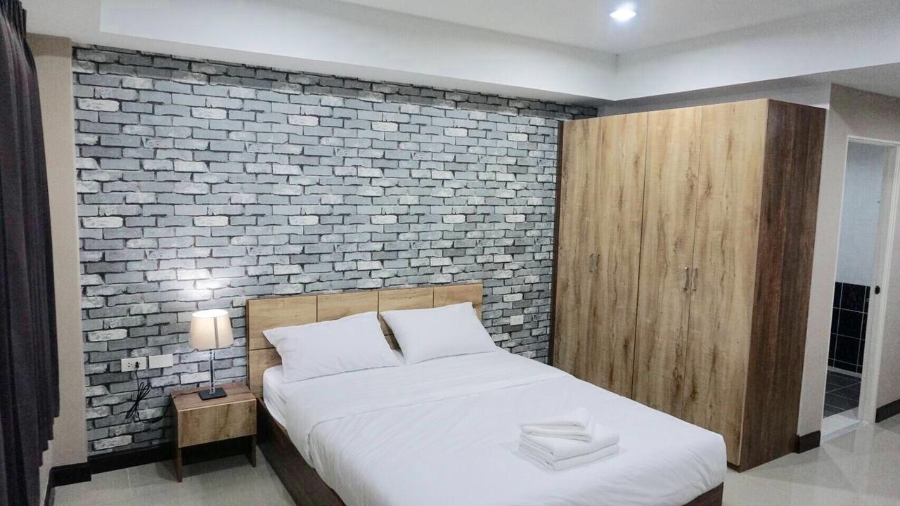 Room58 Бангкок Екстер'єр фото