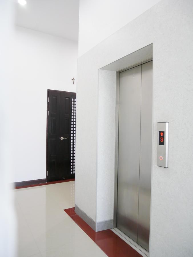 Room58 Бангкок Екстер'єр фото