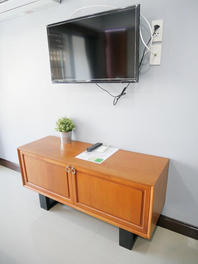 Room58 Бангкок Екстер'єр фото