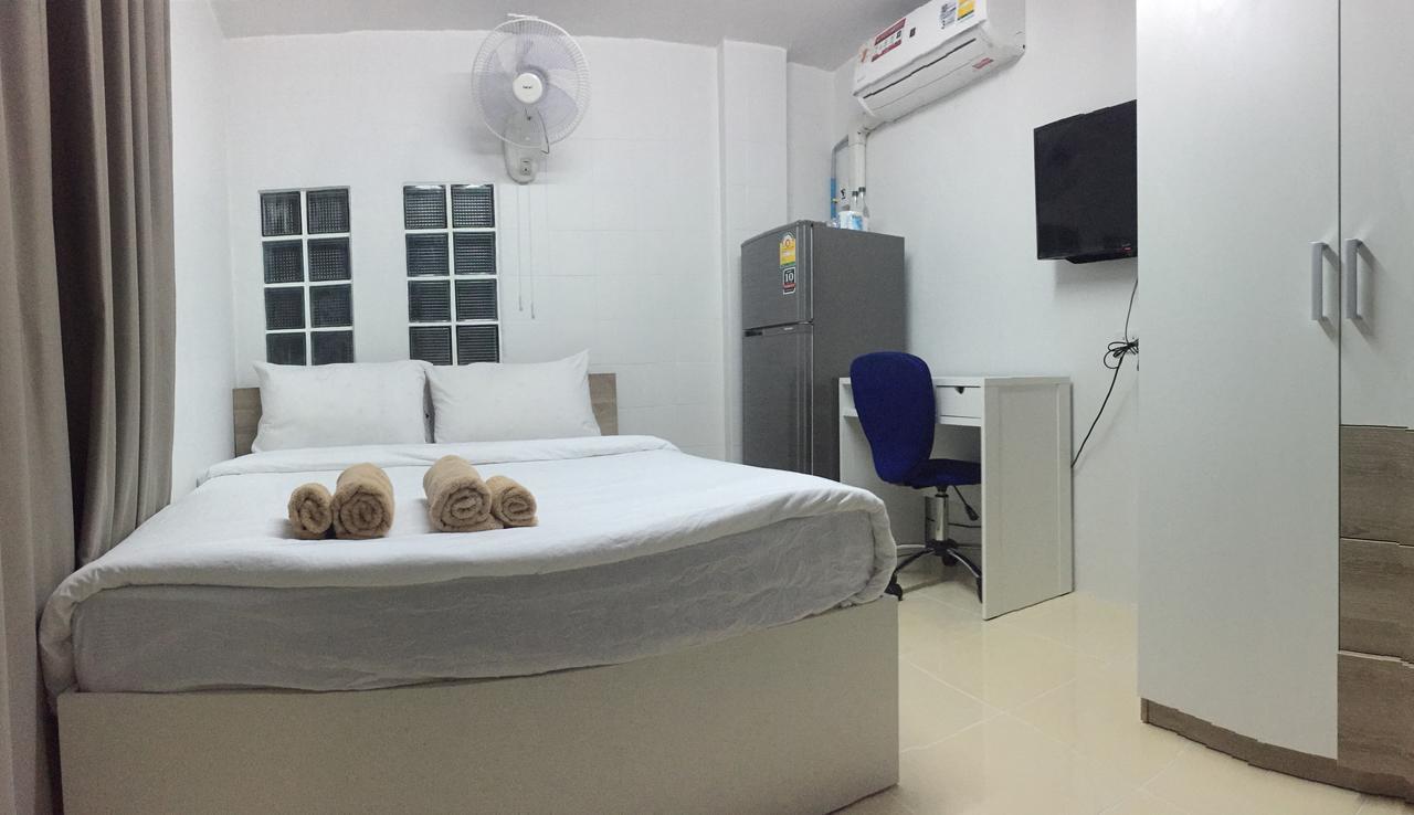 Room58 Бангкок Екстер'єр фото