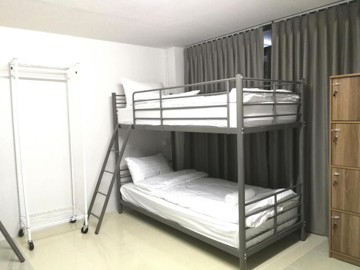 Room58 Бангкок Екстер'єр фото